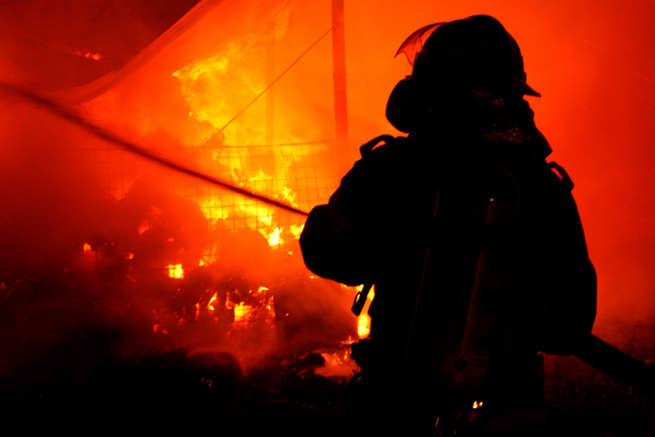 India: Chain explosions at a fireworks warehouse