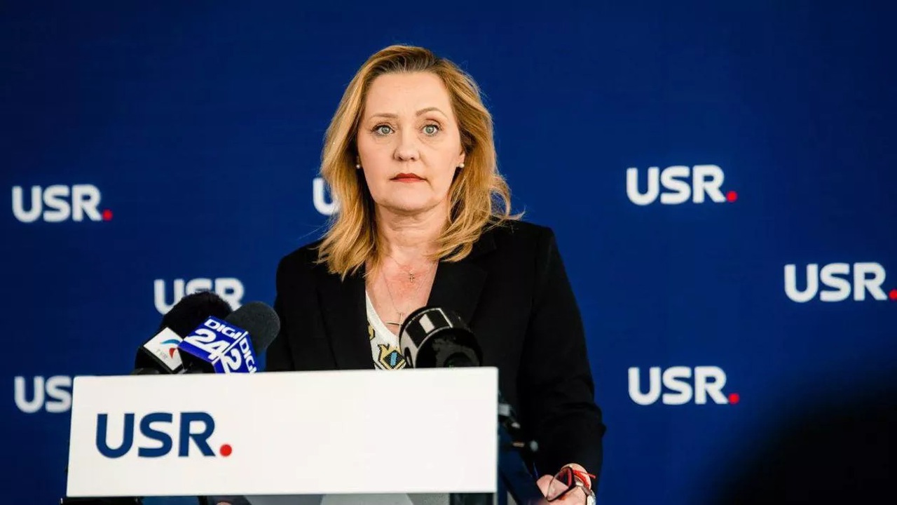 Elena Lasconi și-a anunțat demisia din funcția de președintă a USR