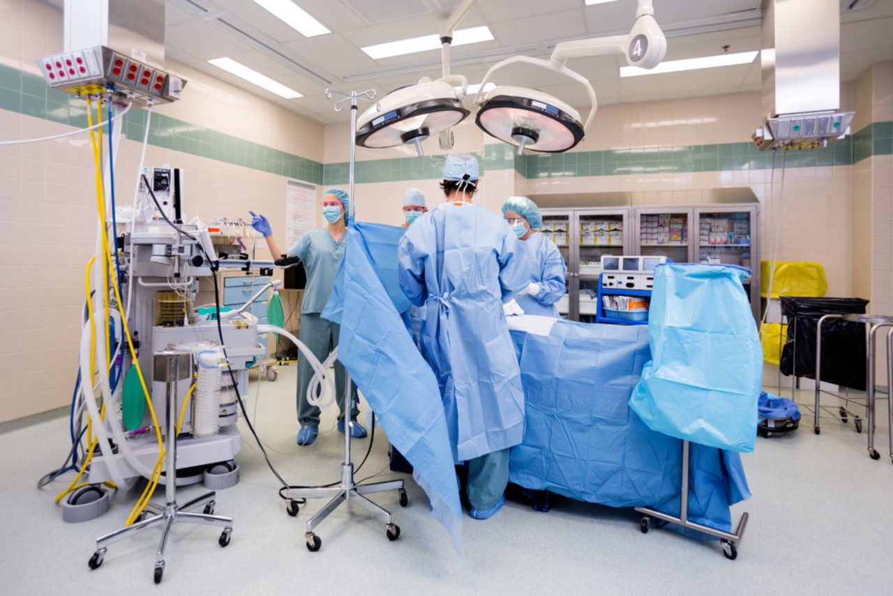 Peste 3.600 de intervenții chirurgicale cardiovasculare, finanțate de CNAM în primul semestru din 2026
