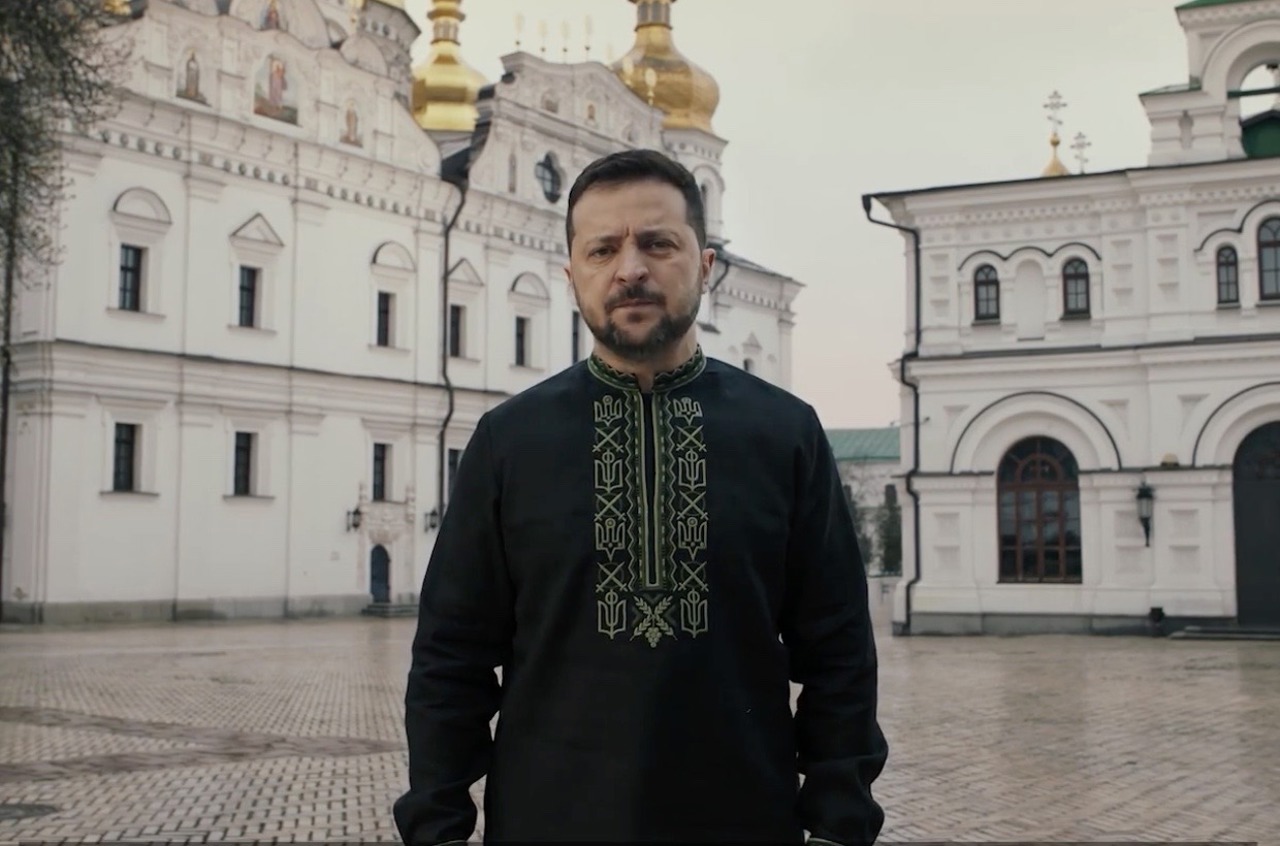 „Principalul simbol al acestei sărbători este victoria”, a declarat Volodimir Zelenski