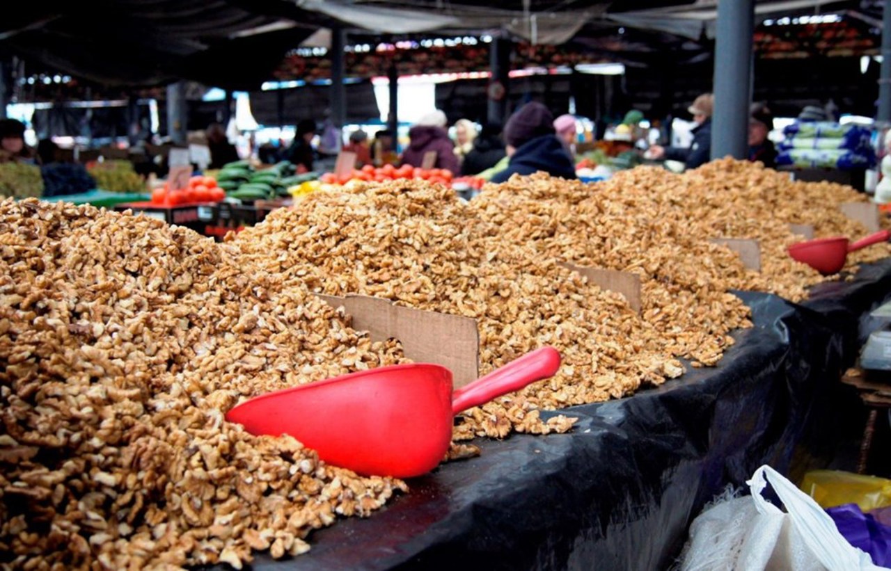 Prețul la miezul de nucă a scăzut în acest an din cauza secetei