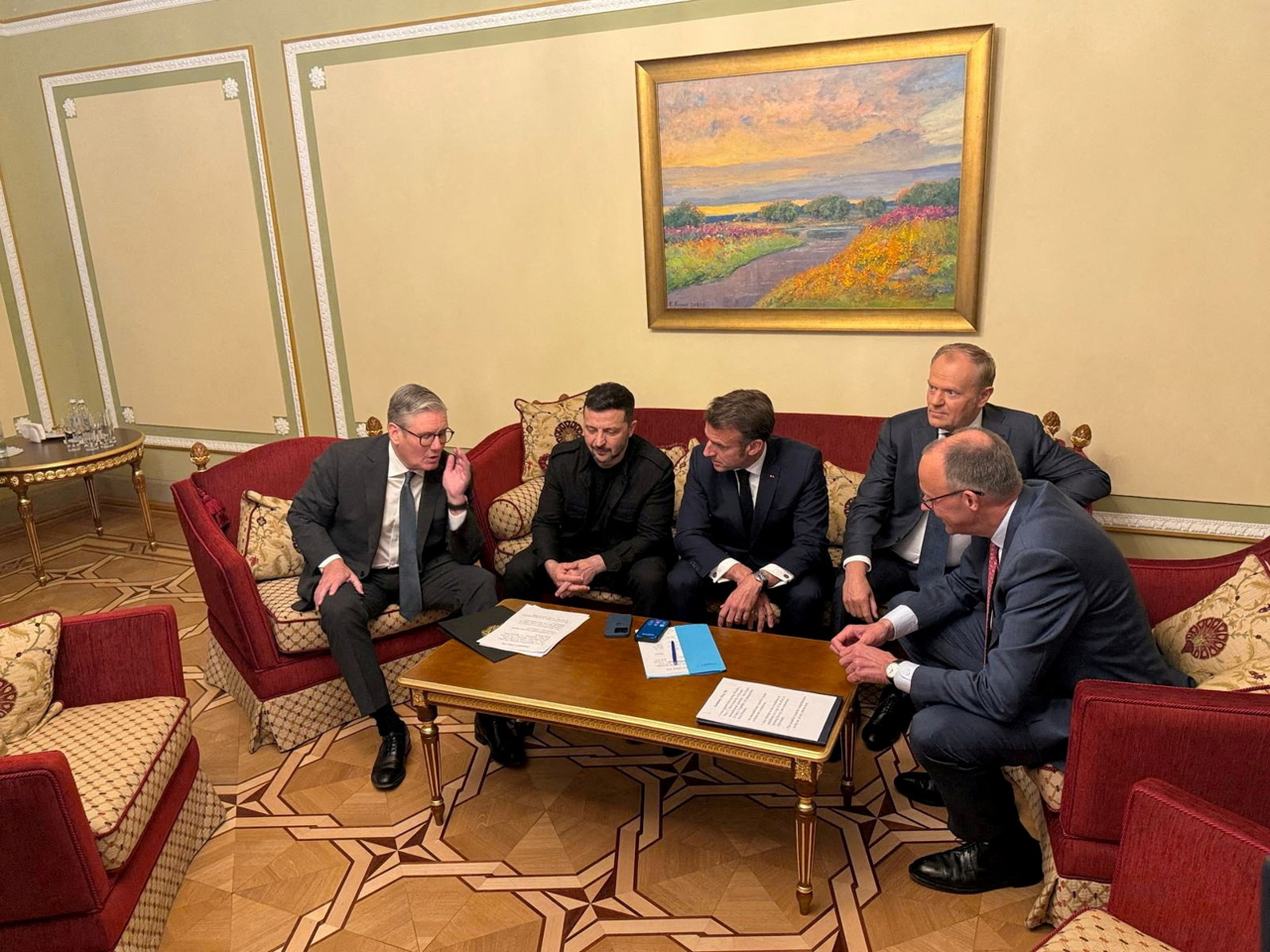 Corespondență Dan Alexe // Europa și Ucraina: decriptarea rezultatului reuniunii «Coaliției voluntarilor» de la Paris