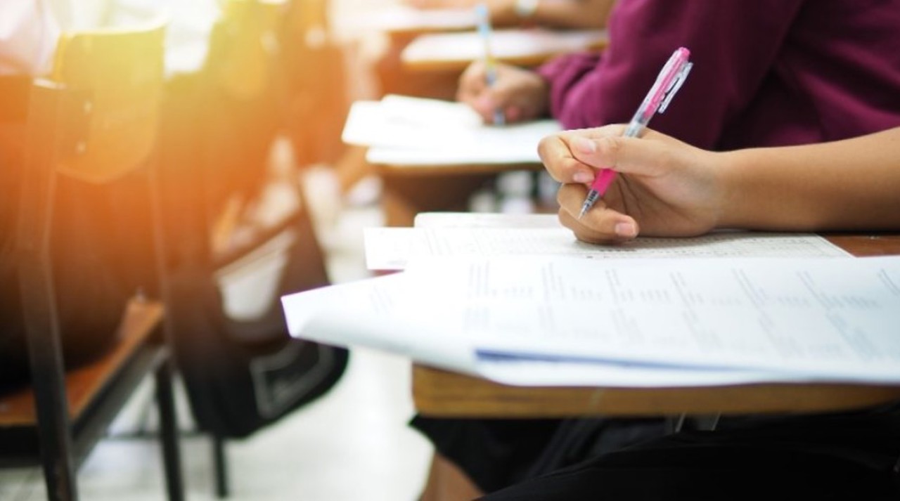 Over 32,000 9th graders take math exam today