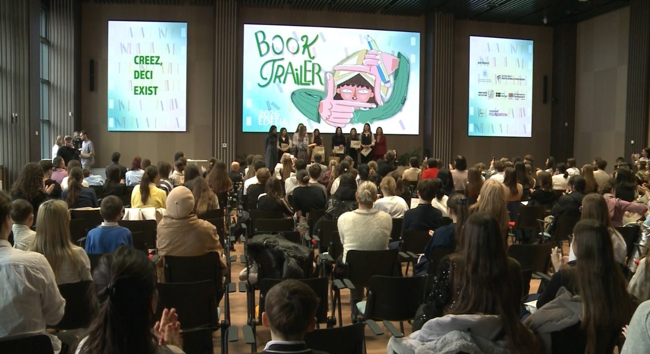 Prima ediție a Concursului Național de Book Trailer-e | Peste 470 de elevi au realizat filmulețe video despre cărțile îndrăgite