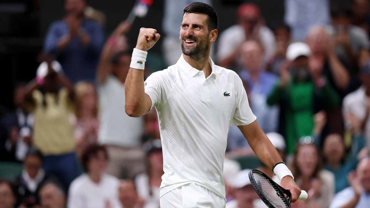 Turneul de Mare Șlem de la Wimbledon: Novak Djokovic s-a calificat în turul 2, iar Naomi Osaka a apărut într-o nouă ținută inedită 