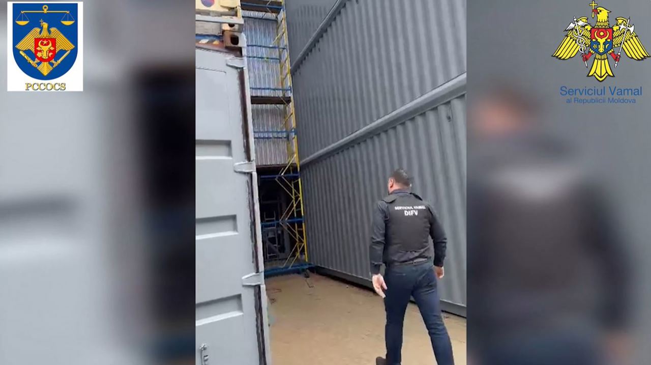 Contrabandă cu containere maritime: Percheziții în mai multe localități din țară