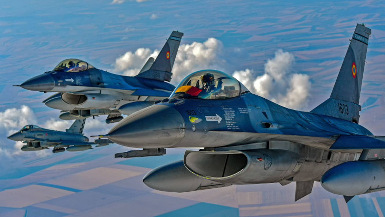 F-16 training for Ukrainian pilots begins