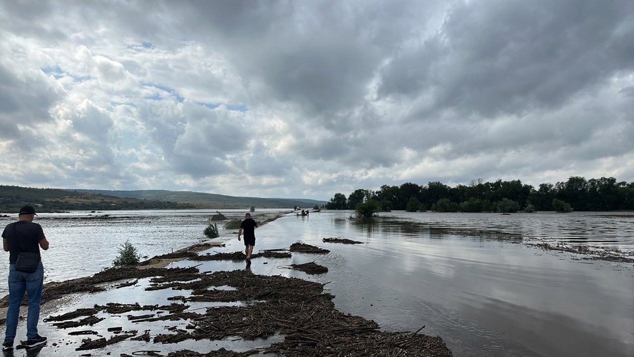 The country's lakes and protection dykes will be checked. The request comes from Prime Minister Dorin Recean