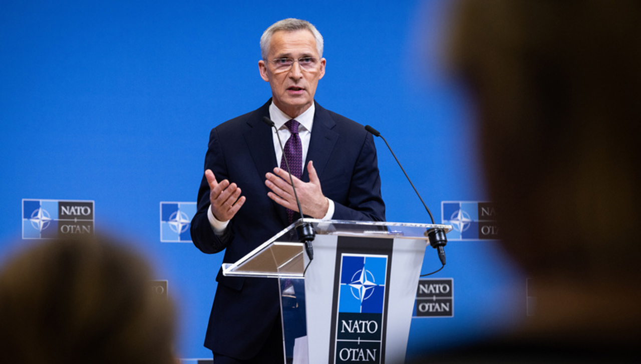 NATO chief calls for new weapons and ammunition for Ukrainian counter-offensive