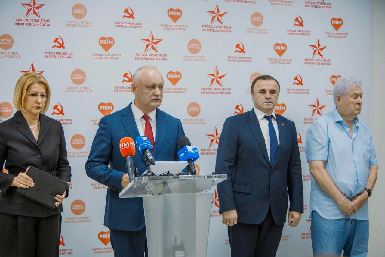 Four opposition parties announce the creation of an electoral bloc ahead of the September 28 parliamentary elections