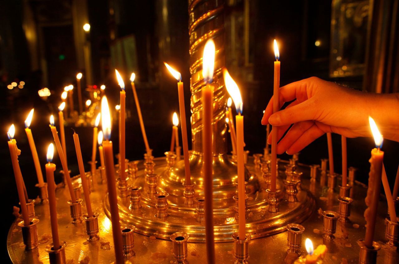 Creștinii ortodocși de stil vechi o prăznuiesc pe Sfânta Parascheva 