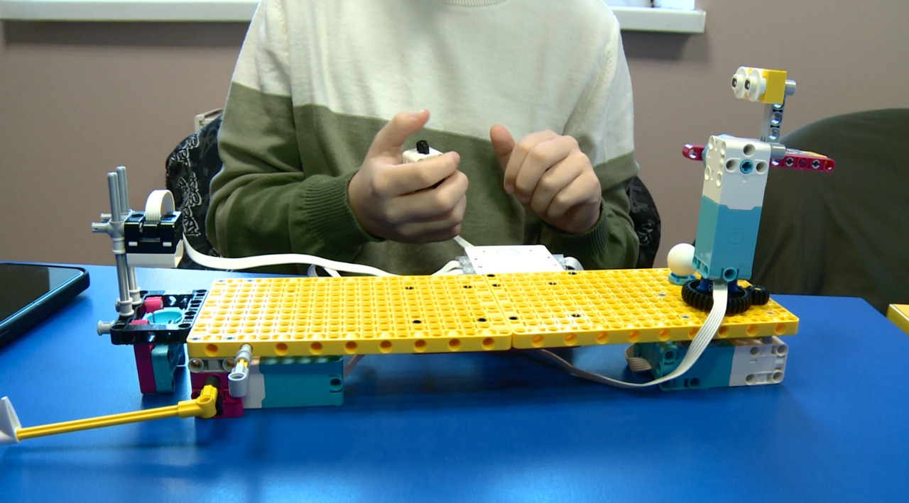 Robotică și programare pentru copii: investiție europeană în educația viitorului