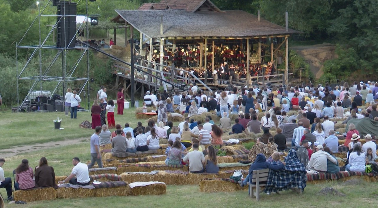 Festivalul „DescOperă” | Muzica clasică s-a împletit armonios cu peisajele de la Butuceni