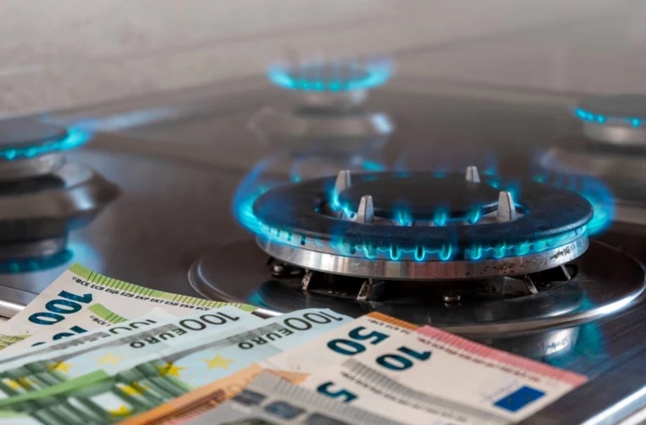 In Germany, local gas and electricity suppliers reduce their tariffs