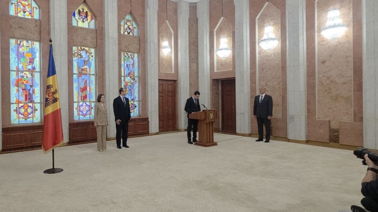 Claudiu Năsui și Eugen Osmochescu au depus jurământul. Vasile Tofan: „Au mandate dificile, dar foarte importante”