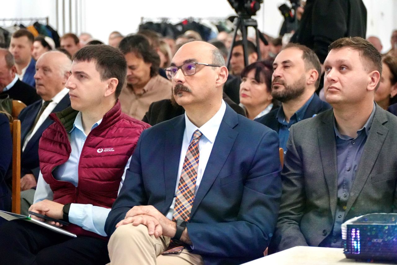 Over 300 people attended the first “AgroKnowledge” forum