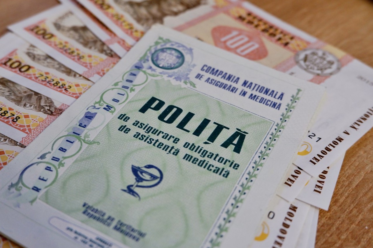 Numărul persoanelor care se asigură în mod individual, în creștere 