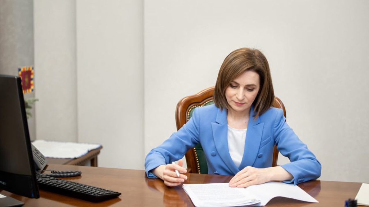 Maia Sandu a semnat decretul de numire a 17 judecători, la propunerea repetată a CSM
