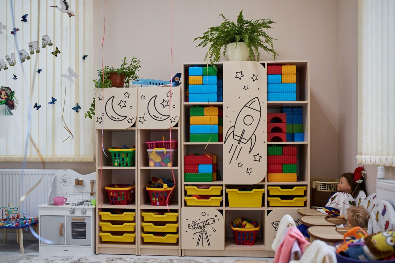 „Rata de ocupare a femeilor cu copii, una destul de mică”: Guvernul promite 5.000 de locuri noi la creșe, până în 2027