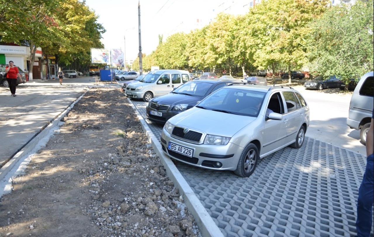 Noi tarife pentru parcările publice din Chișinău: Abonamentele anuale ar putea costa până la 30.000 lei