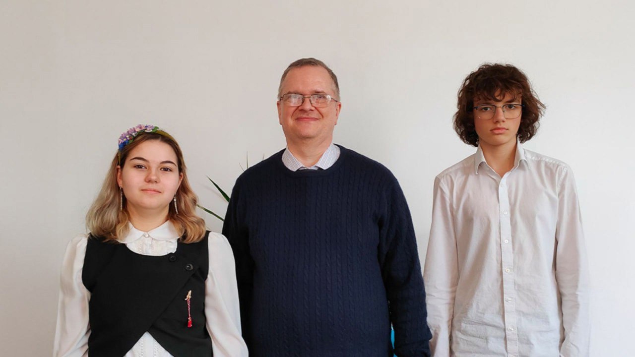 Moldova wins top prize again at Intel’s global AI Festival