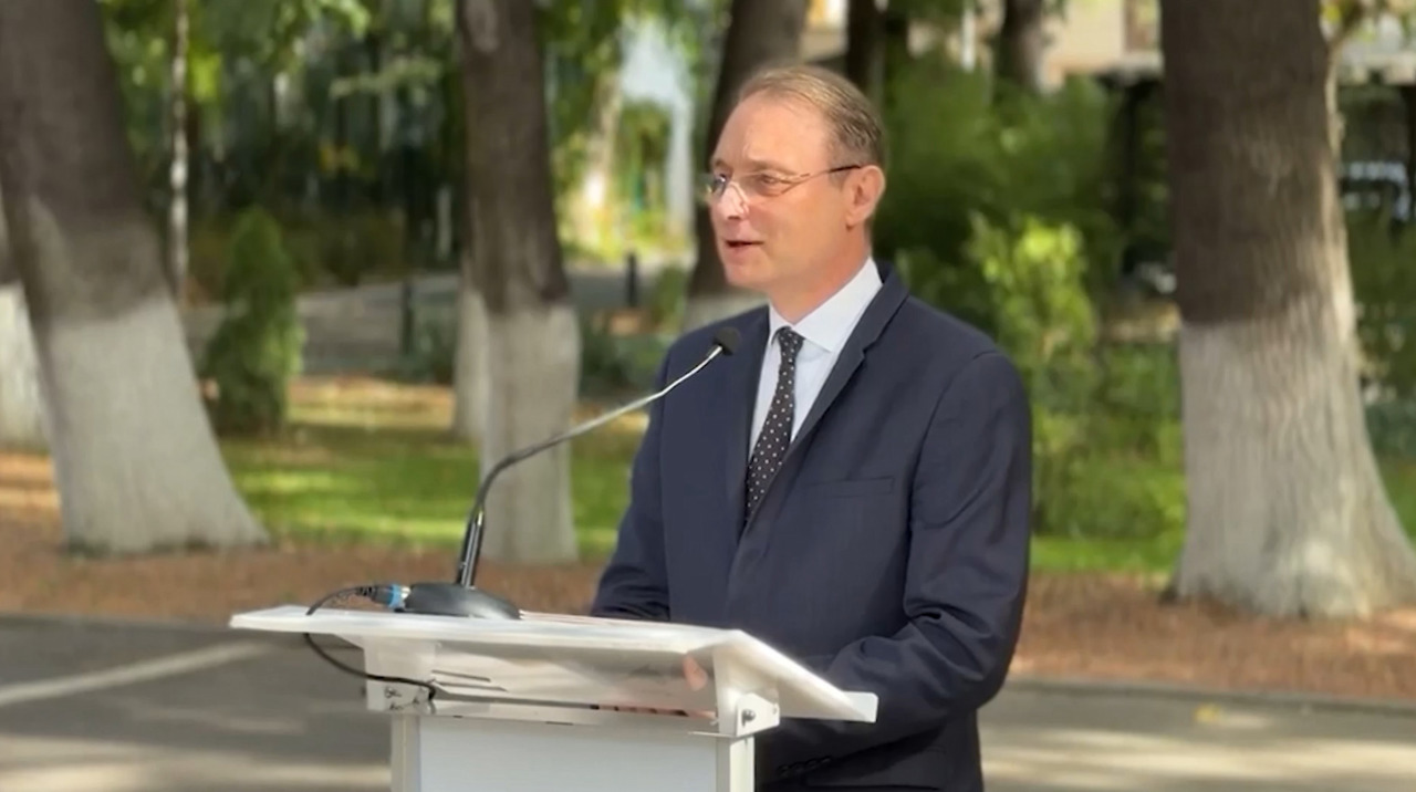 România: PNL refuză să guverneze cu PSD, dar ar putea vota Cabinetul Niculescu. UDMR: Suntem dispuși să susținem Guvernul