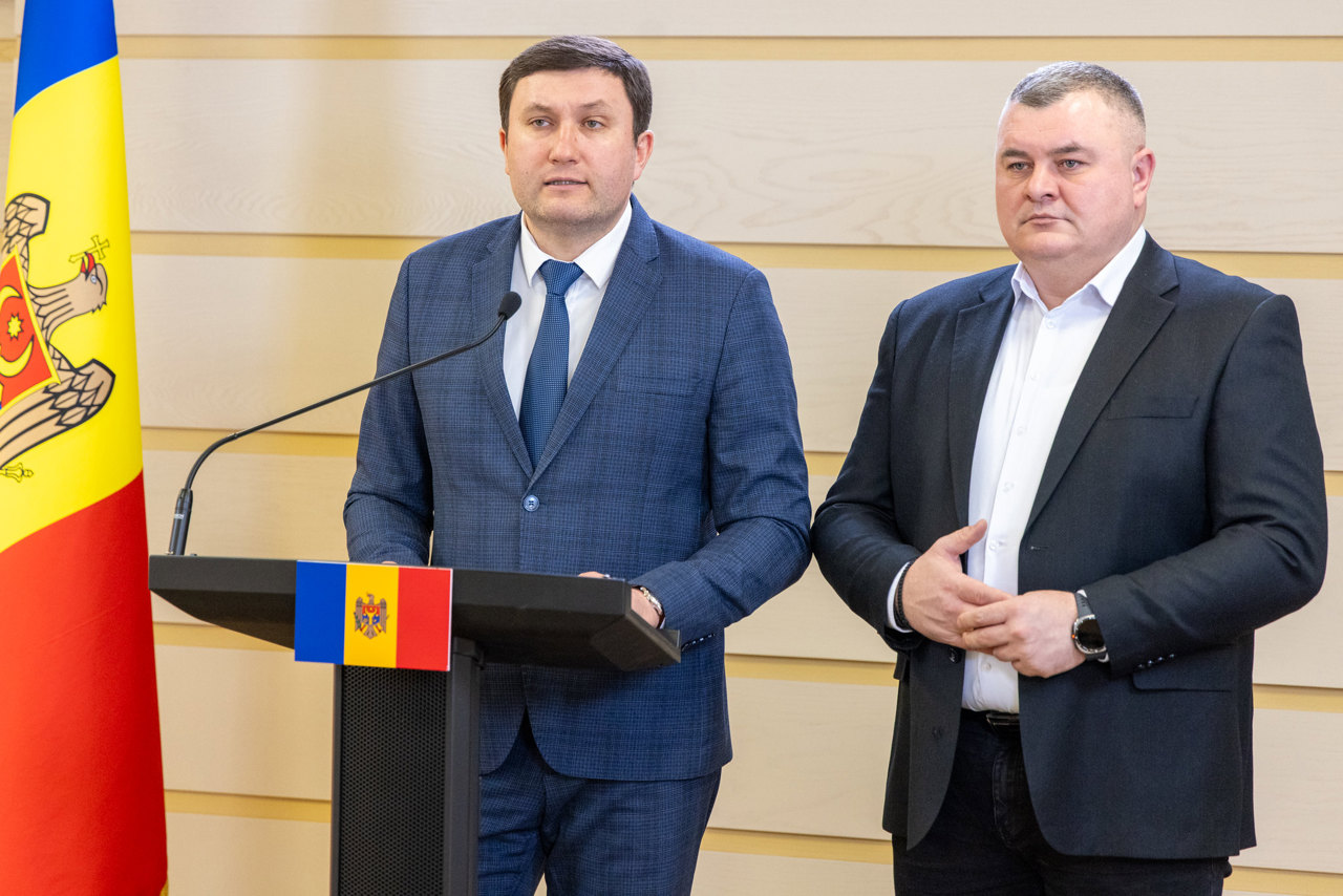 PSRM avertizează asupra stării dezastruoase a drumurilor și propune comisie de anchetă