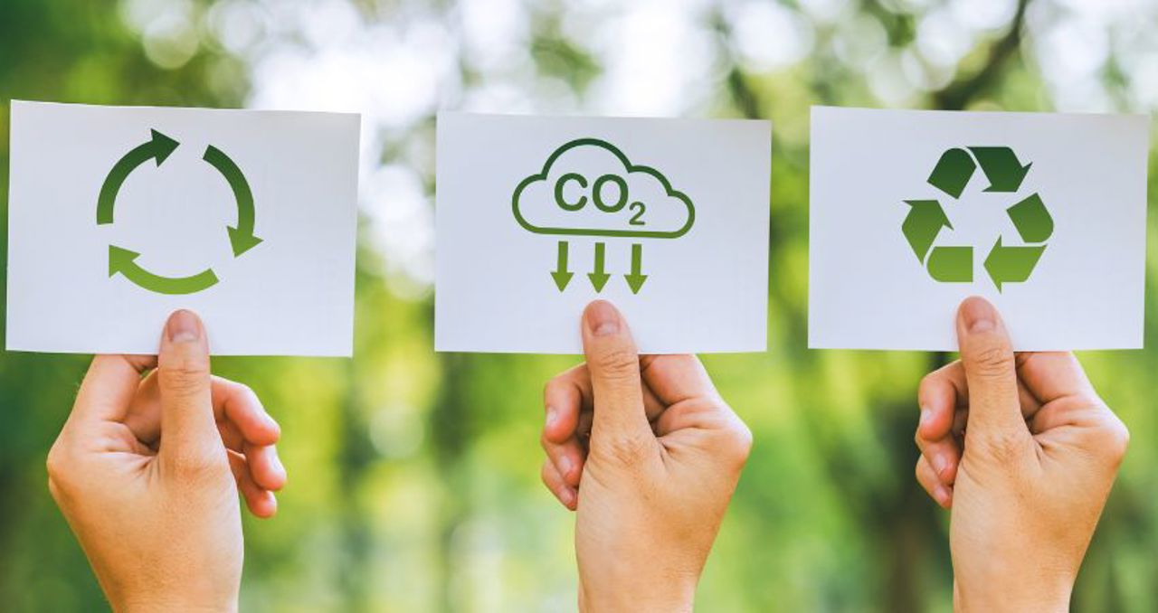 Studiu: Infrastructura și investițiile, principalele bariere în adoptarea unor practici ecologice complexe de către populație