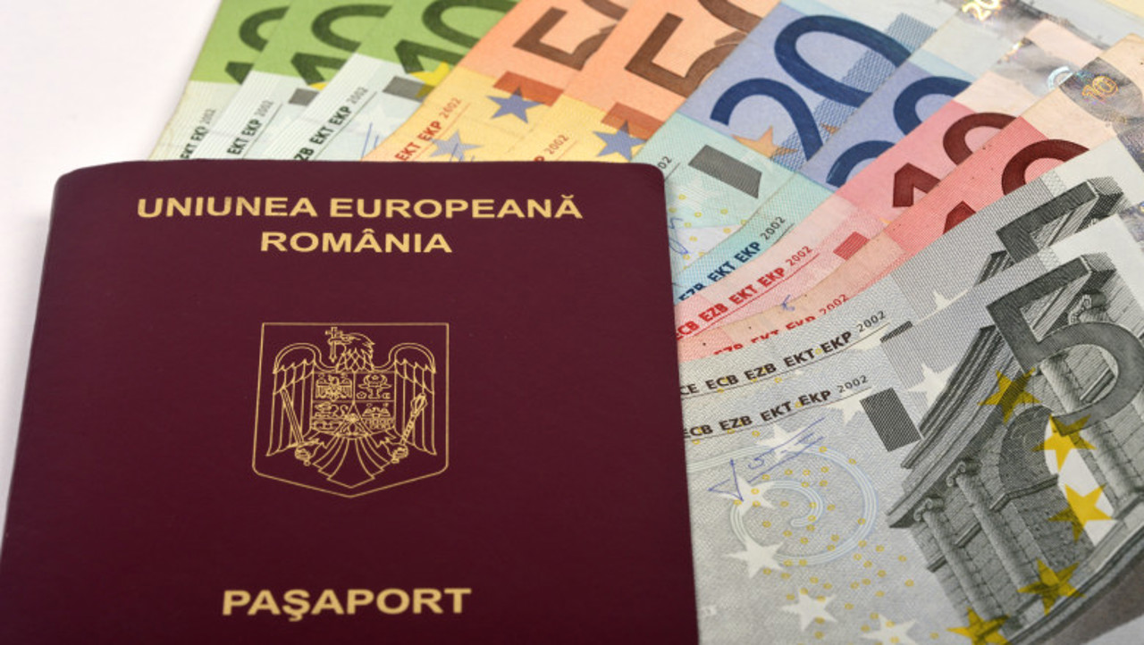 Cereau câte 15.000 de euro de la ruși în schimbul obținerii cetățeniei române: „Afaceriștii”, condamnați