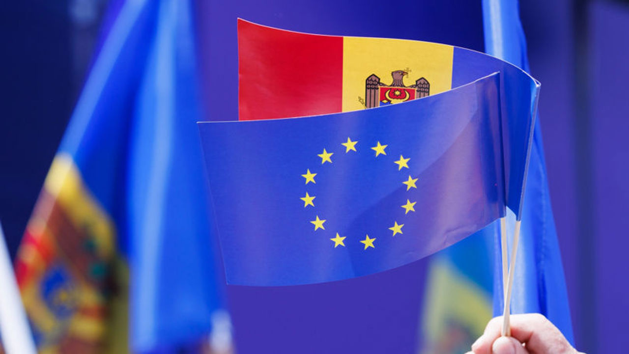 Perspectivele anului politic 2024. Expert: Desfășurarea Referendumului republican privind aderarea Republicii Moldova la comunitatea europeană va fi un test 