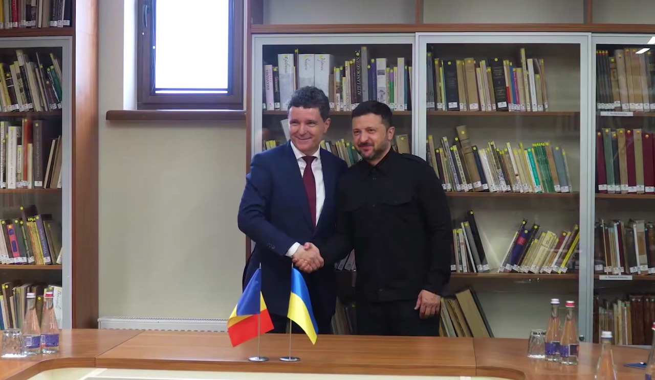 Președinții Nicușor Dan și Volodimir Zelenski au purtat discuții în marja Summitului de la Vilnius 