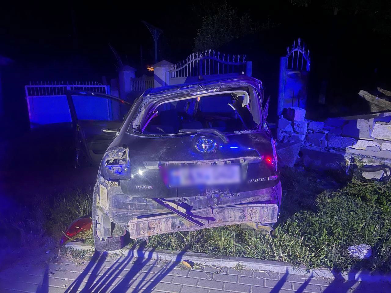 Tragedie la Strășeni: un șofer fără permis a pierdut controlul volanului și a ucis o femeie care mergea pe trotuar