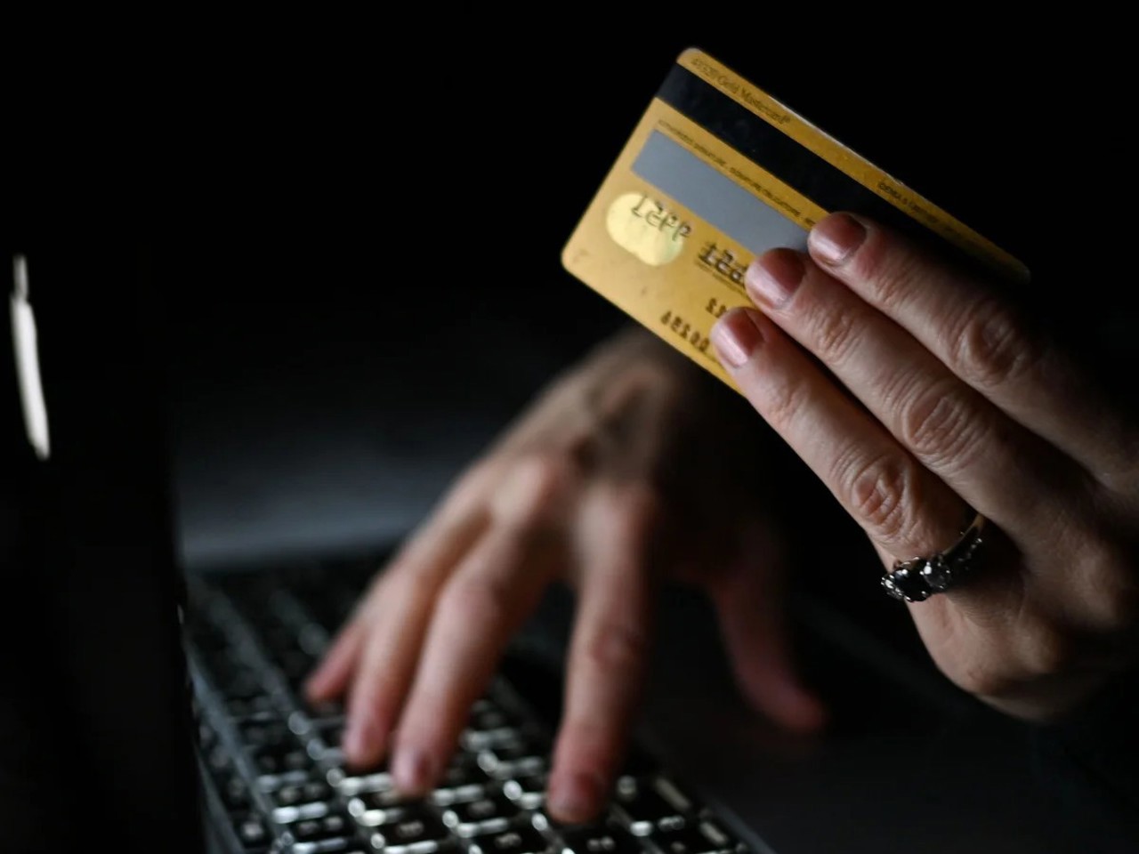 Urgent: New bank scam warning issued to Moldova citizens