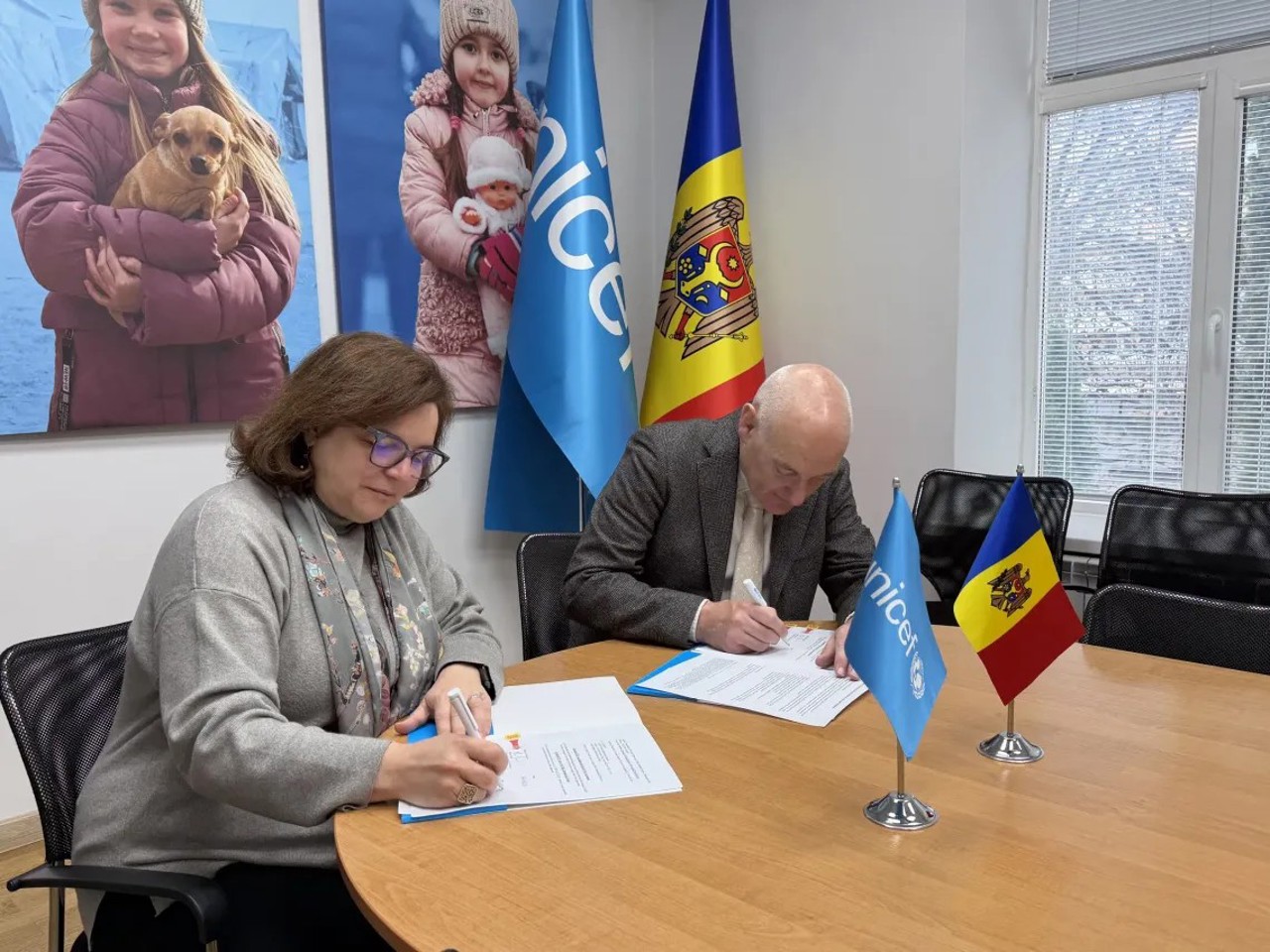 Guvernul Irlandei oferă un milion de euro pentru a ajuta copiii din R. Moldova, inclusiv pe cei ai refugiaților 