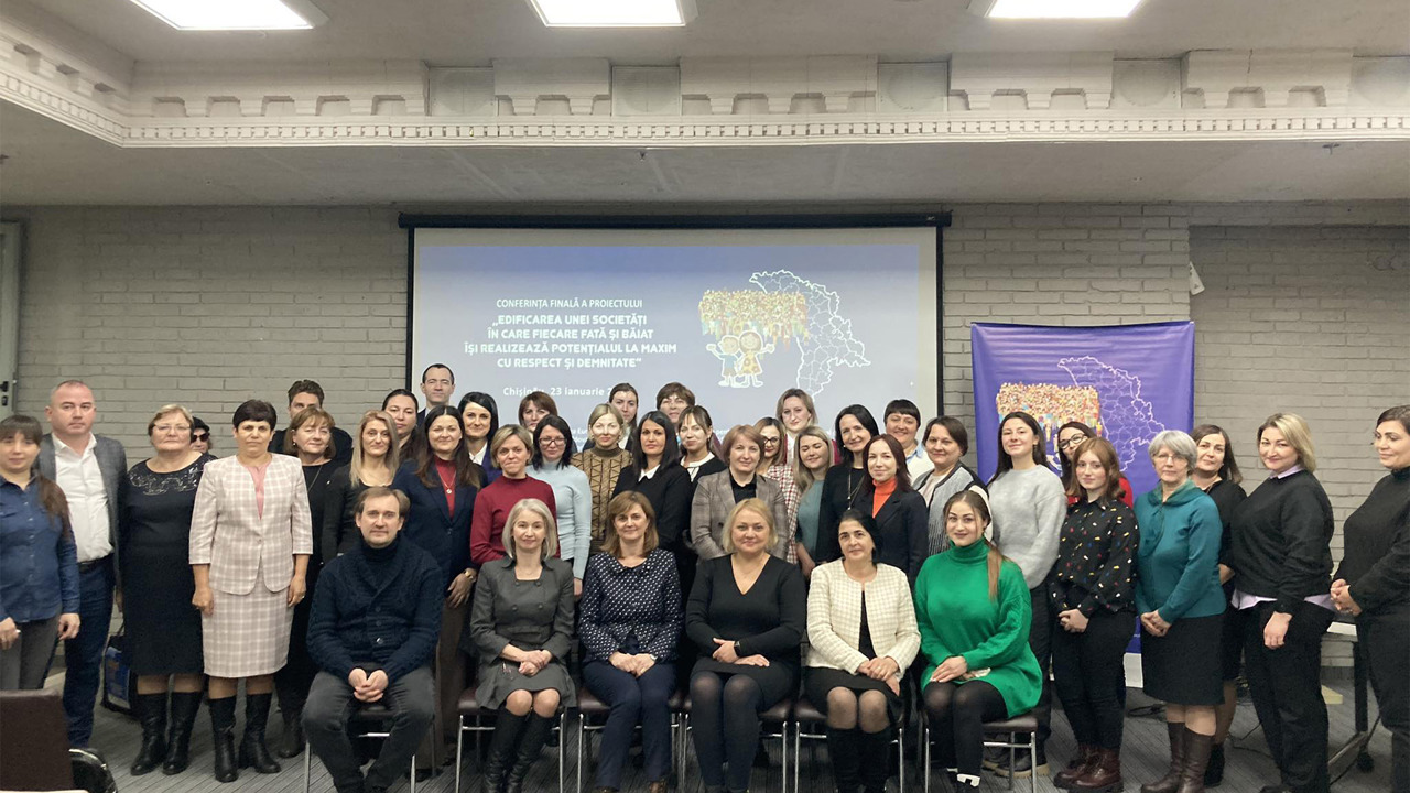 ADVERTORIAL// Peste 20 de mii de copii au beneficiat de asistență și programe care i-au ajutat să-și îmbunătățească starea lor de bine