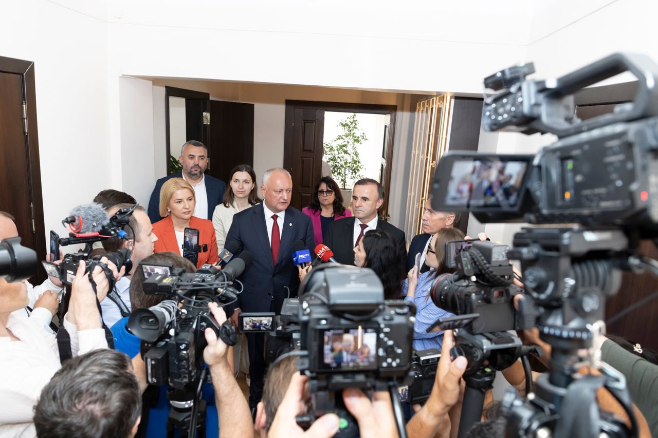 ELECTIONS 2025 // CEC registered the  Patriotic Bloc of Socialists, the Heart and Future of Moldova to participate in the autumn parliamentary elections