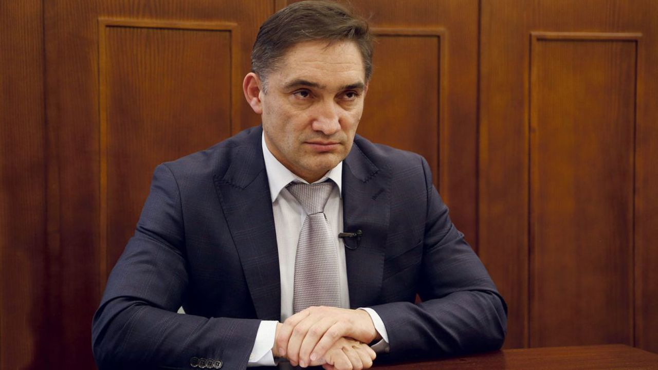 Stoianoglo candidează la funcția de bașcan al Găgăuziei și își suspendă mandatul de deputat pe durata campaniei