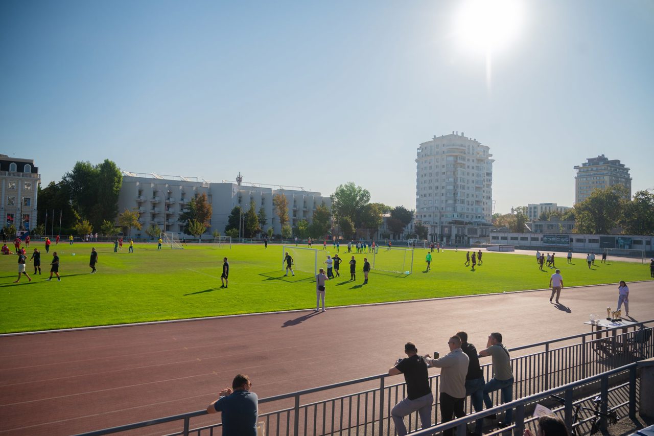 Eveniment de amploare pe stadionul Dinamo din capitală: 12 echipe au participat la Cupa Diasporei la mini-fotbal 