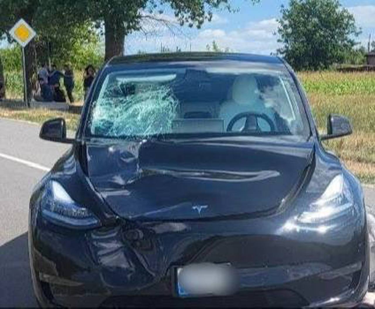 Accident mortal în raionul Telenești: O femeie de 74 de ani a decedat după ce a fost lovită de un automobil 