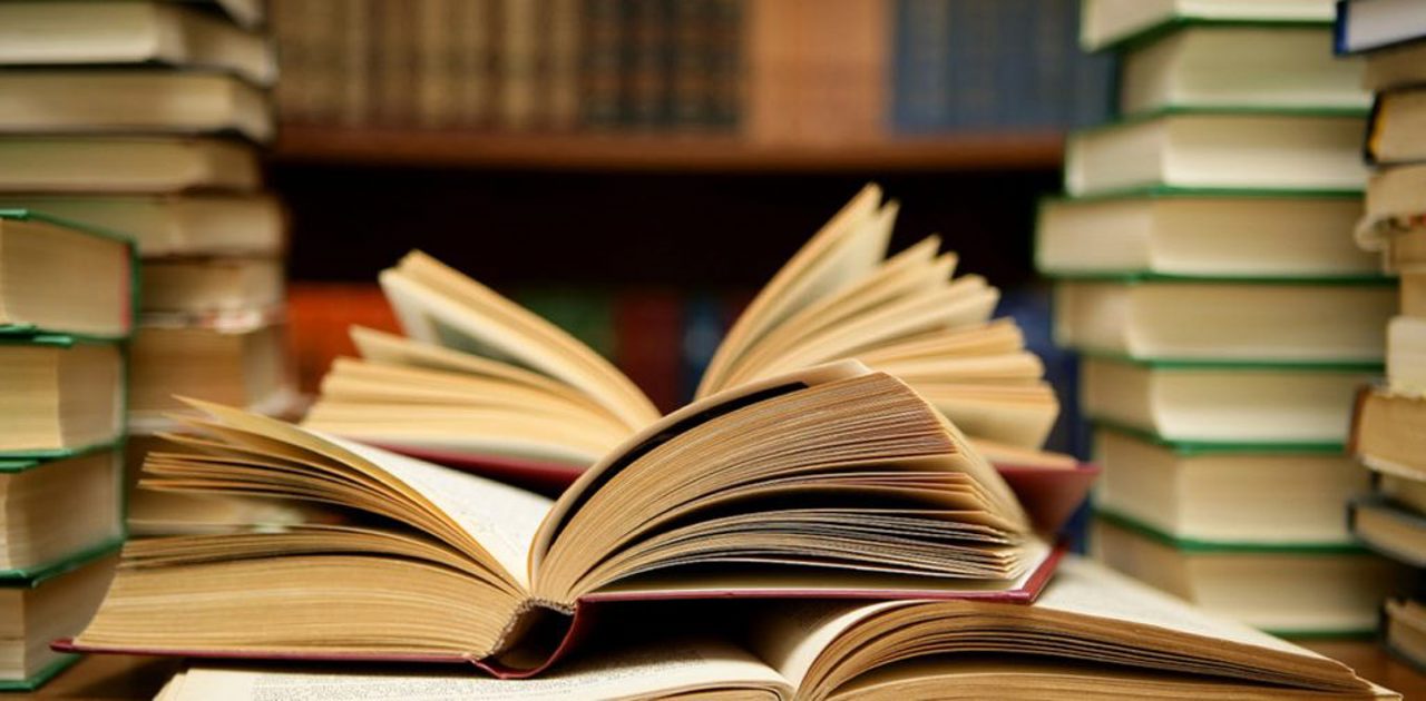 Moldova receives 100,000 books to celebrate Romanian language