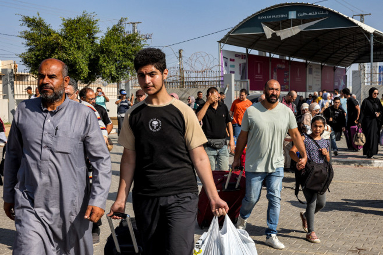 Rafah border crossing between Gaza and Egypt opens for limited evacuation