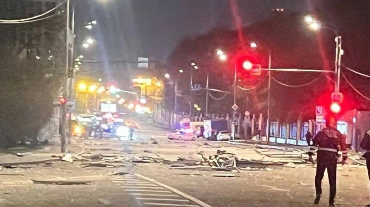 O dronă ucraineană a lovit o clădire din Moscova: Pentru prima oară atât de aproape de Kremlin