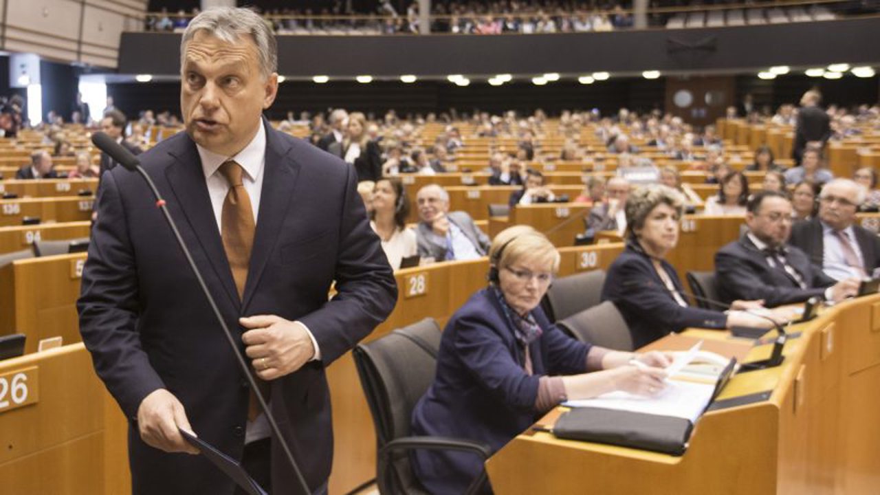 Corespondență // Orbán, cât încasează o formațiune politică extremistă în Parlamentul UE?