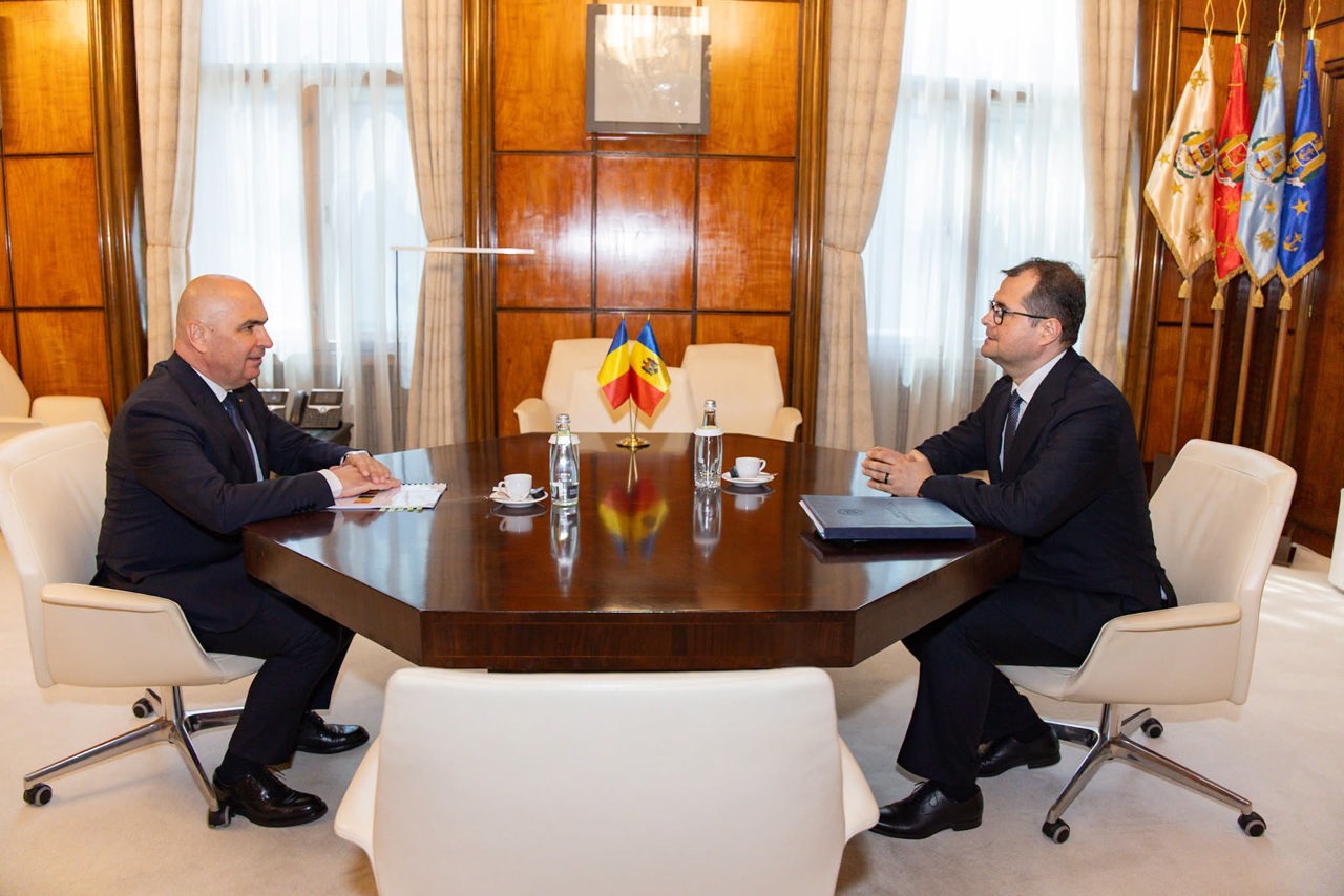 O relație cât mai productivă cu România. Vasile Tofan: R. Moldova nu este „cu mâna întinsă”