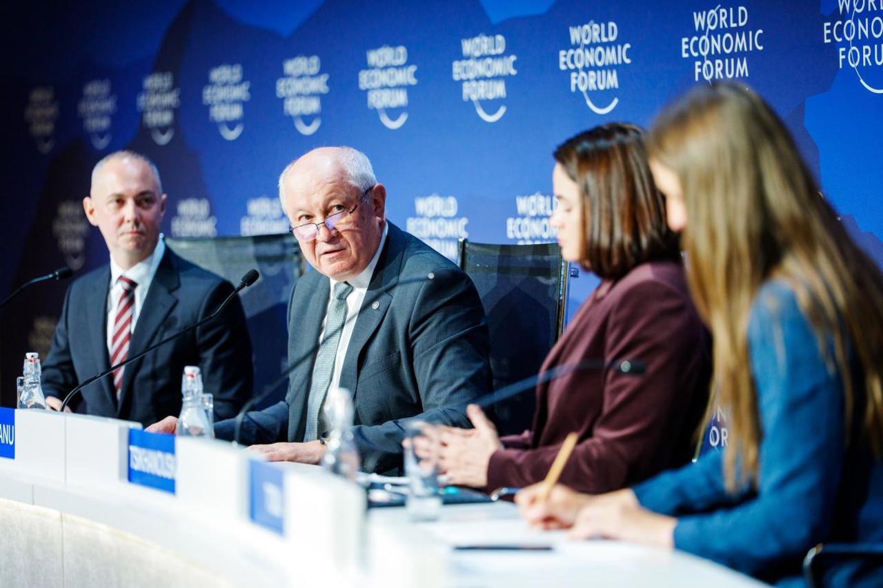 Prime Minister Munteanu at WEF: Western unity is essential to counter Russia’s wartime economy