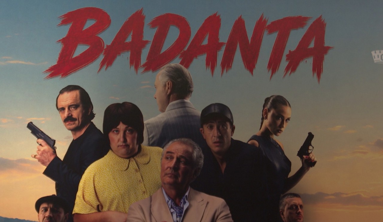 Temă sensibilă, transformată în comedie: Filmul autohton „Badanta”, despre femeile plecate la muncă în Italia, în cinematografele din țară 