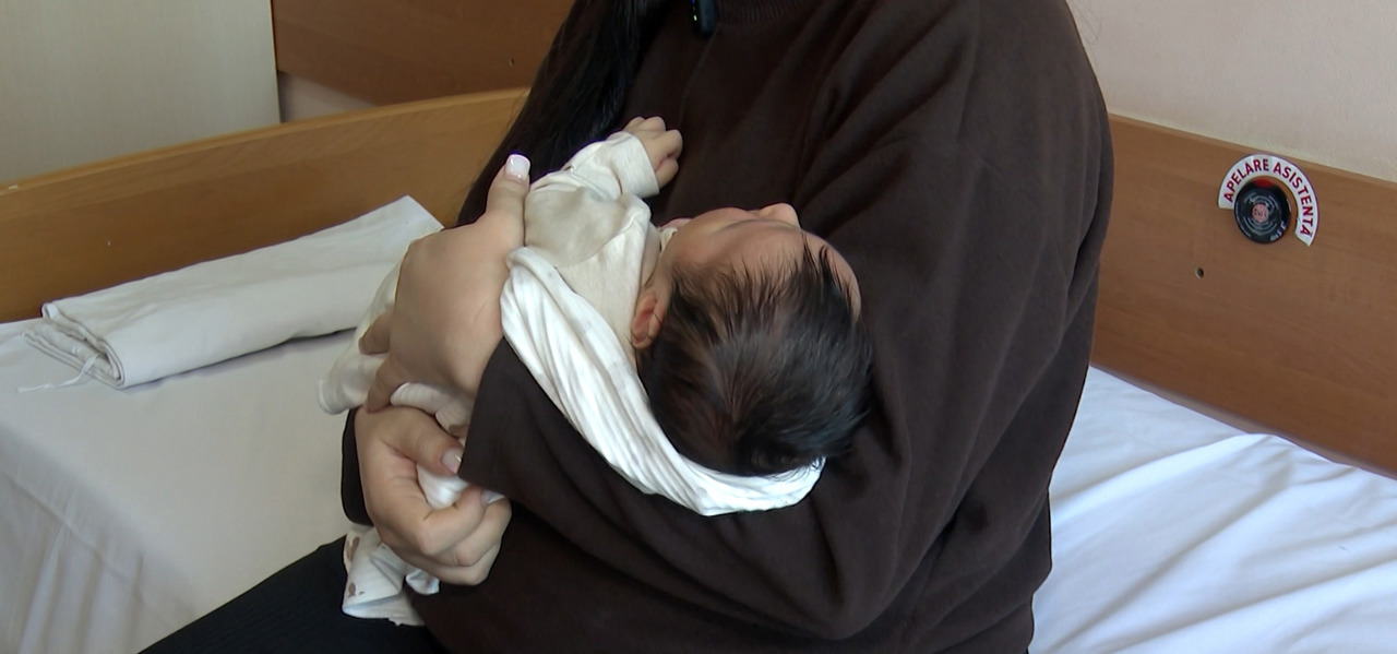 Малыш-"гигант": в Кишиневе родился ребенок ростом 62 см и весом более пяти килограммов