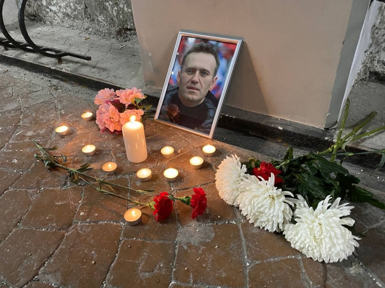 European countries summon Russian diplomats over Navalny's death