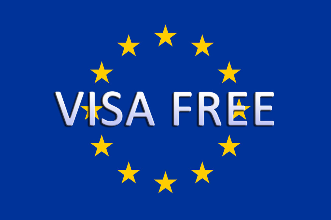 Граждане Молдовы продолжат пользоваться либерализованным визовым режимом