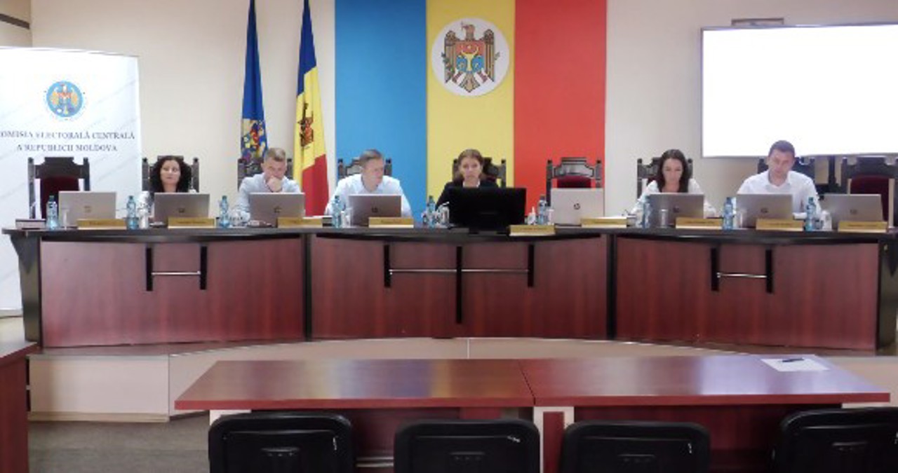 La Delacău „da”, la Bahmut „nu”: CEC a luat decizii diferite privind referendumurile locale